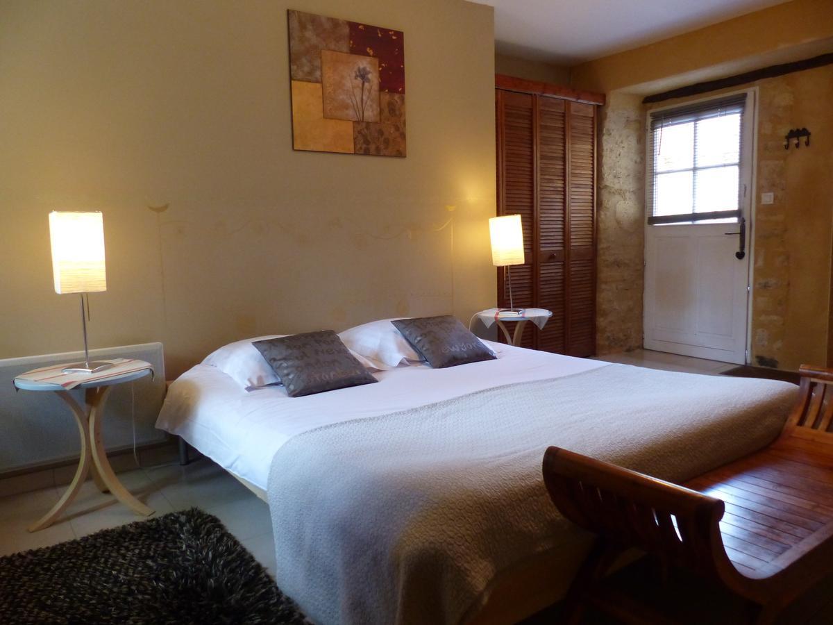 Chambres D'Hotes Les Boudines Saint-Germain-de-Belvès Oda fotoğraf